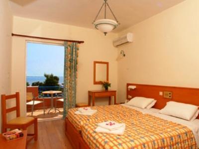 Margarita Beach Hotel Agia Marina المظهر الخارجي الصورة