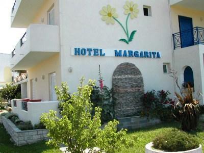 Margarita Beach Hotel Agia Marina المظهر الخارجي الصورة