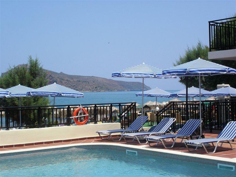 Margarita Beach Hotel Agia Marina المظهر الخارجي الصورة
