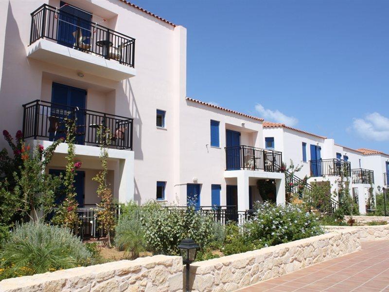 Margarita Beach Hotel Agia Marina المظهر الخارجي الصورة